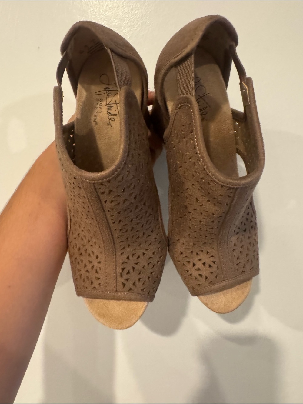 Life Stride Taupe Perforated Peep Toe Wedge Sandals Size 5